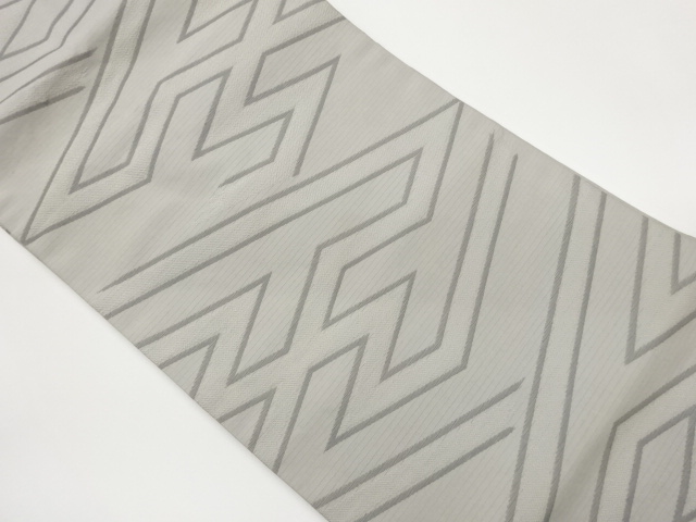 幾何学模様織出し名古屋帯